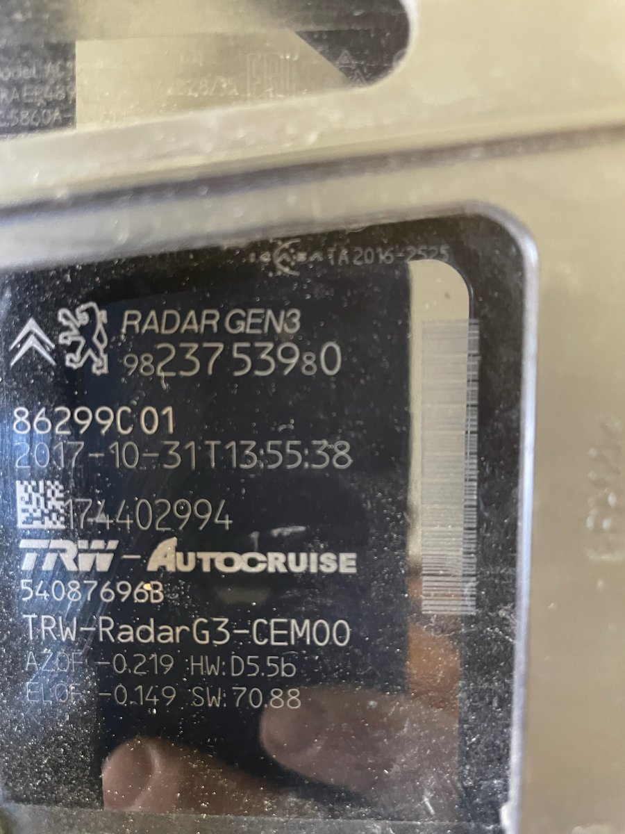 Egyéb adaptív tempomat radar